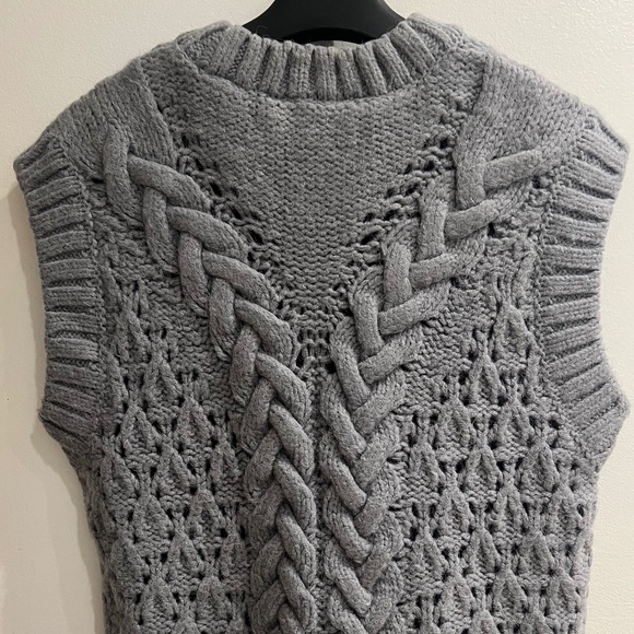 Zara Light Grey Knit Top - Picture 3 of 5